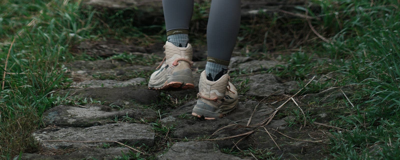 野跑鞋跟登山鞋怎麼選？鞋子需要Goretex嗎？
