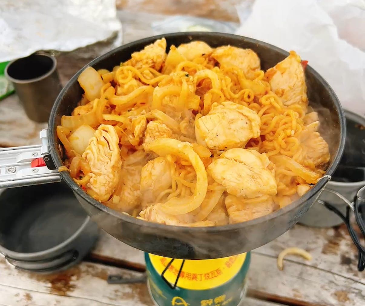 登山菜單設計：熱量計算、重量預算與範例菜單